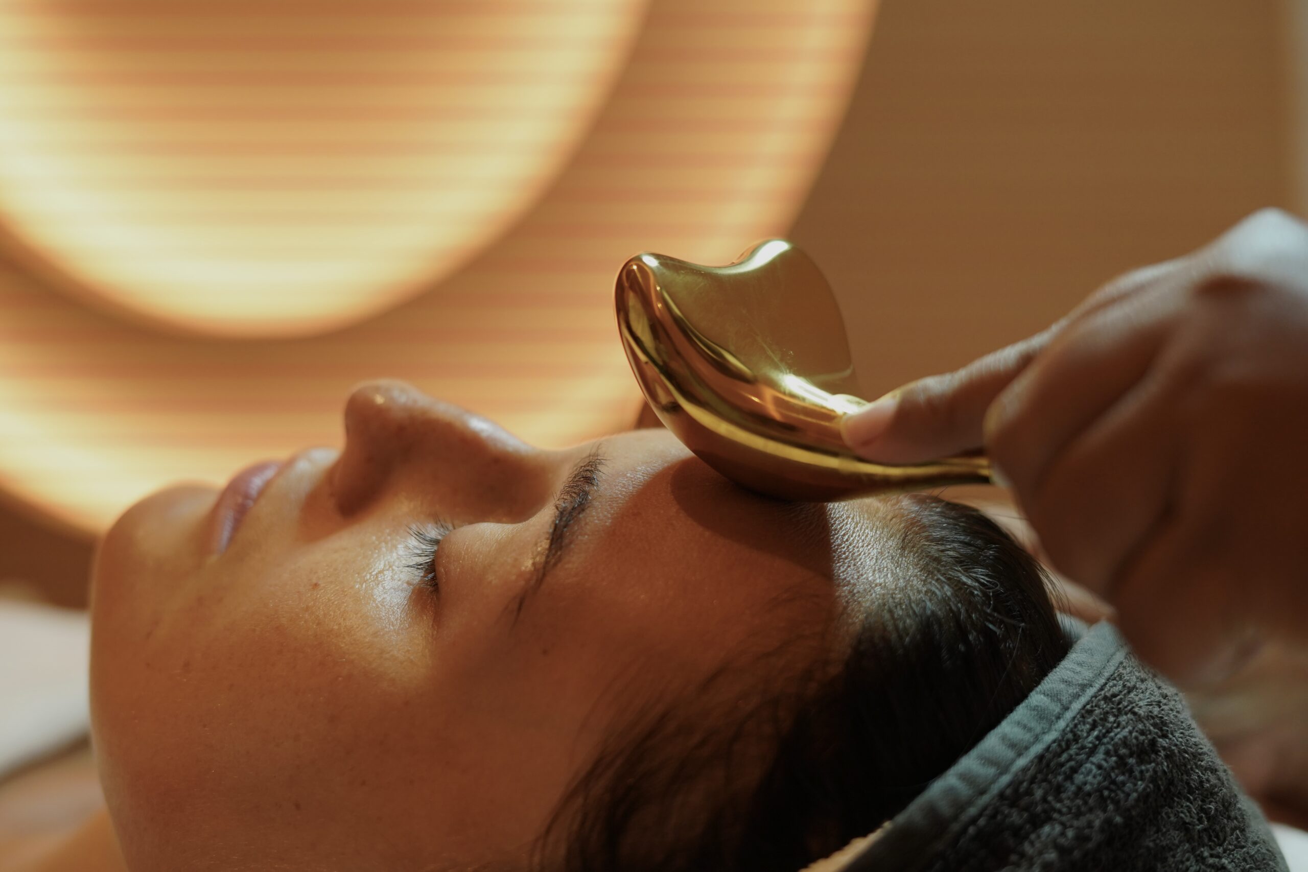 Where to Book a Non-Invasive 'Glow Up' in Seminyak (No Injectables, Just Skin Health)